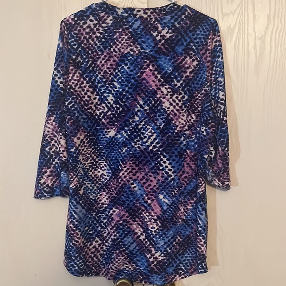 Hudson Harper Button Front Top - Picture 3 of 9